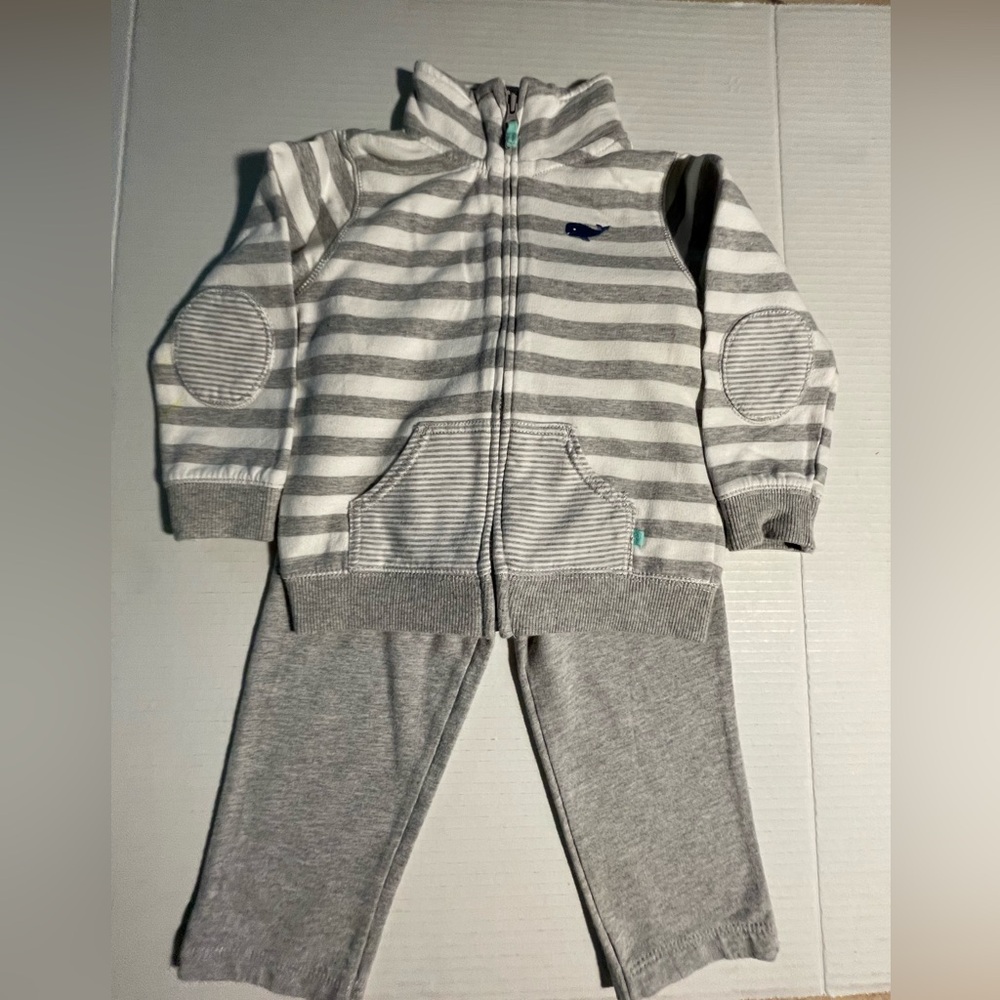 Carter’s 2-Piece. ref. 0027